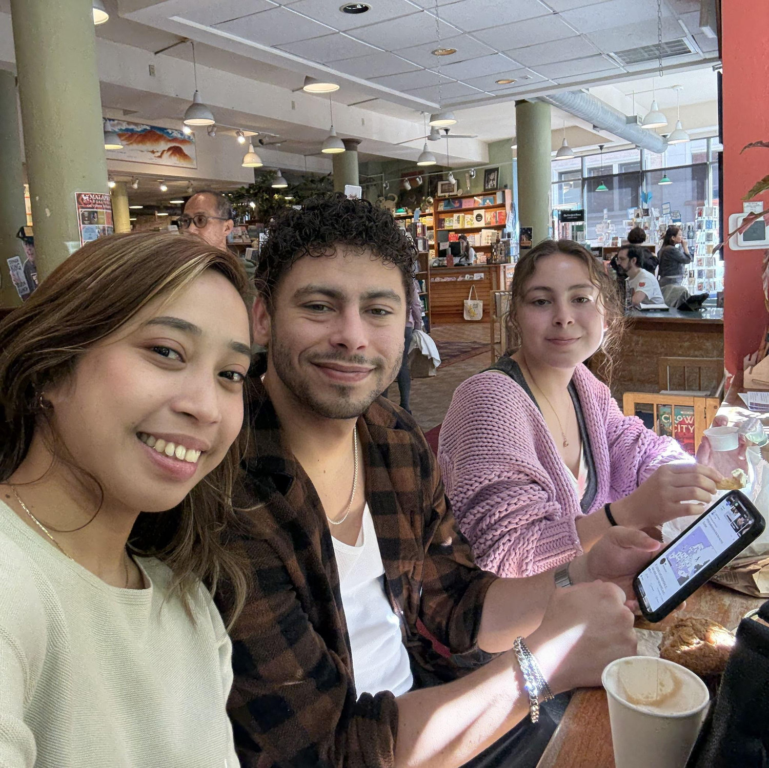 bookstore + cafe + company = bliss