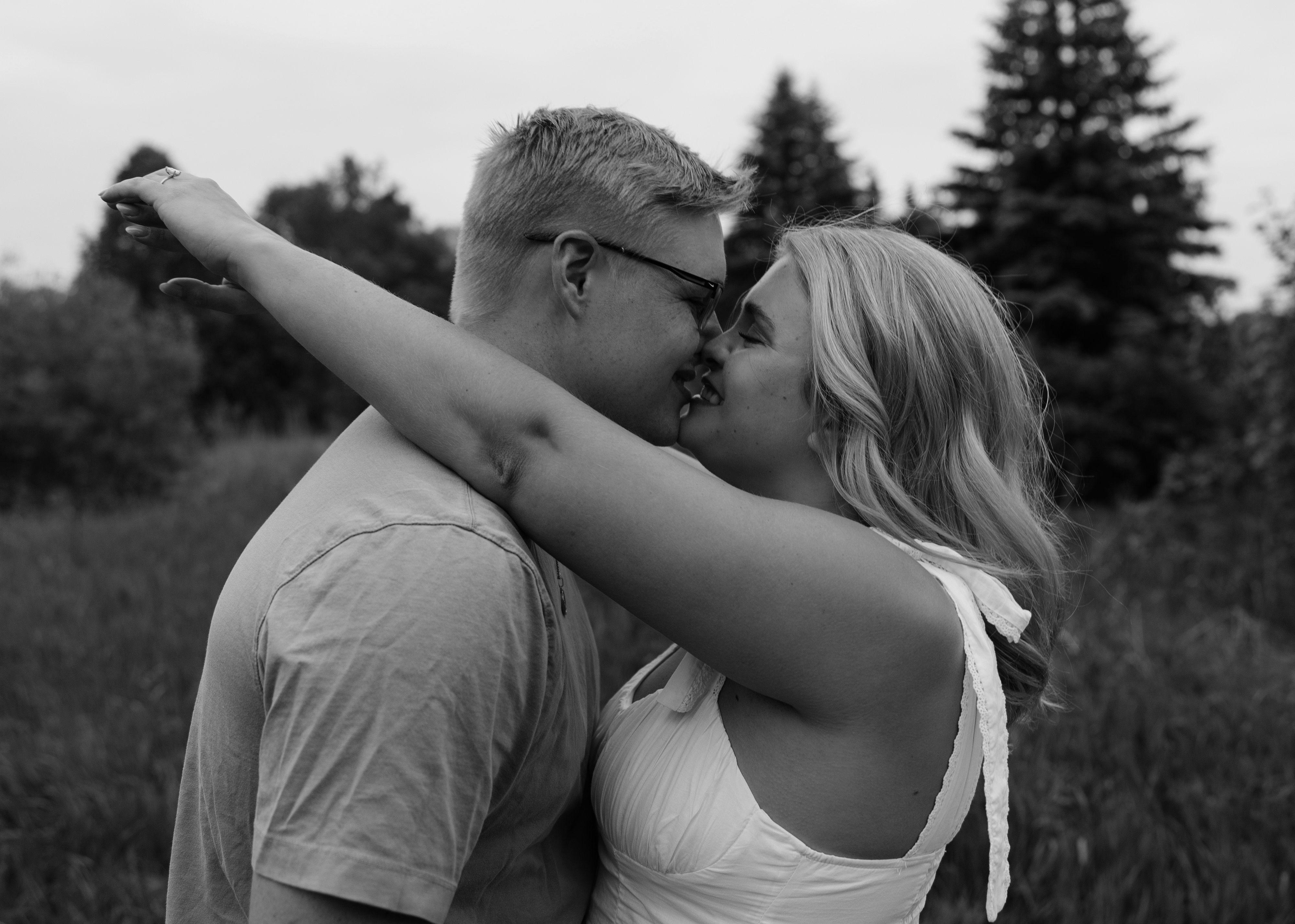 The Wedding Website of Ella Donais and Carson Buresh