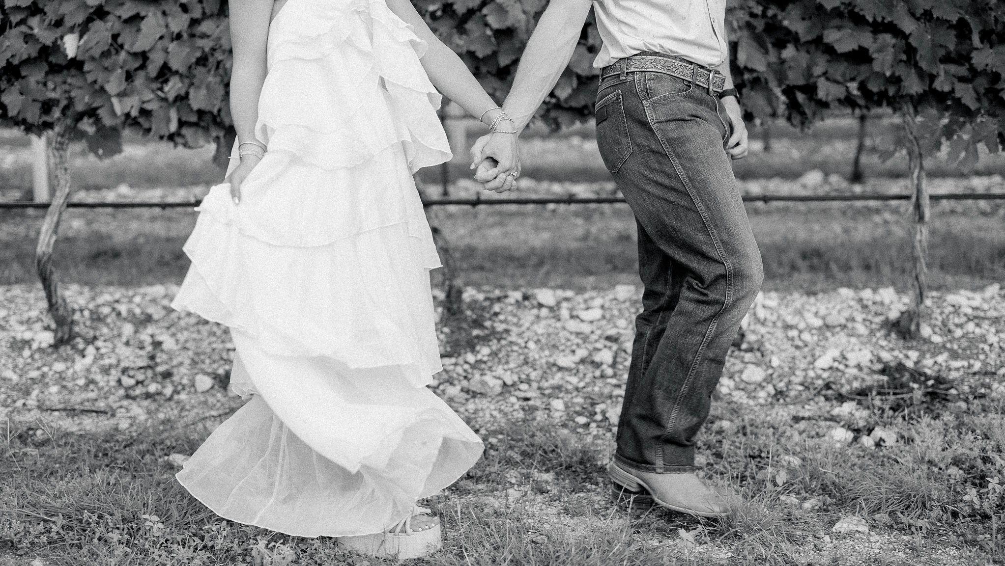 The Wedding Website of Sydney Lane and Carson McKinney