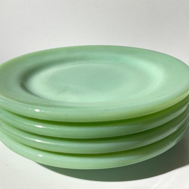 Set of 4 FIRE KING Jadeite Restaurant Ware Bread and Butter Plate 5 1/2" Collectible Fire King Anchor Hocking milk glass Jadite rare