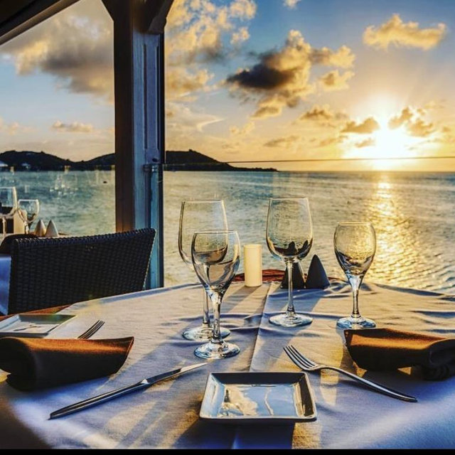 Beachfront Dinners