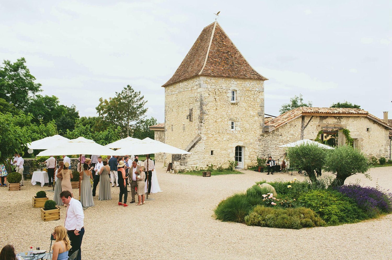 The Wedding Website of Maddie Davies and Edward Hayes