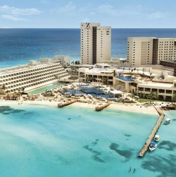 Honeymoon Resort Stay