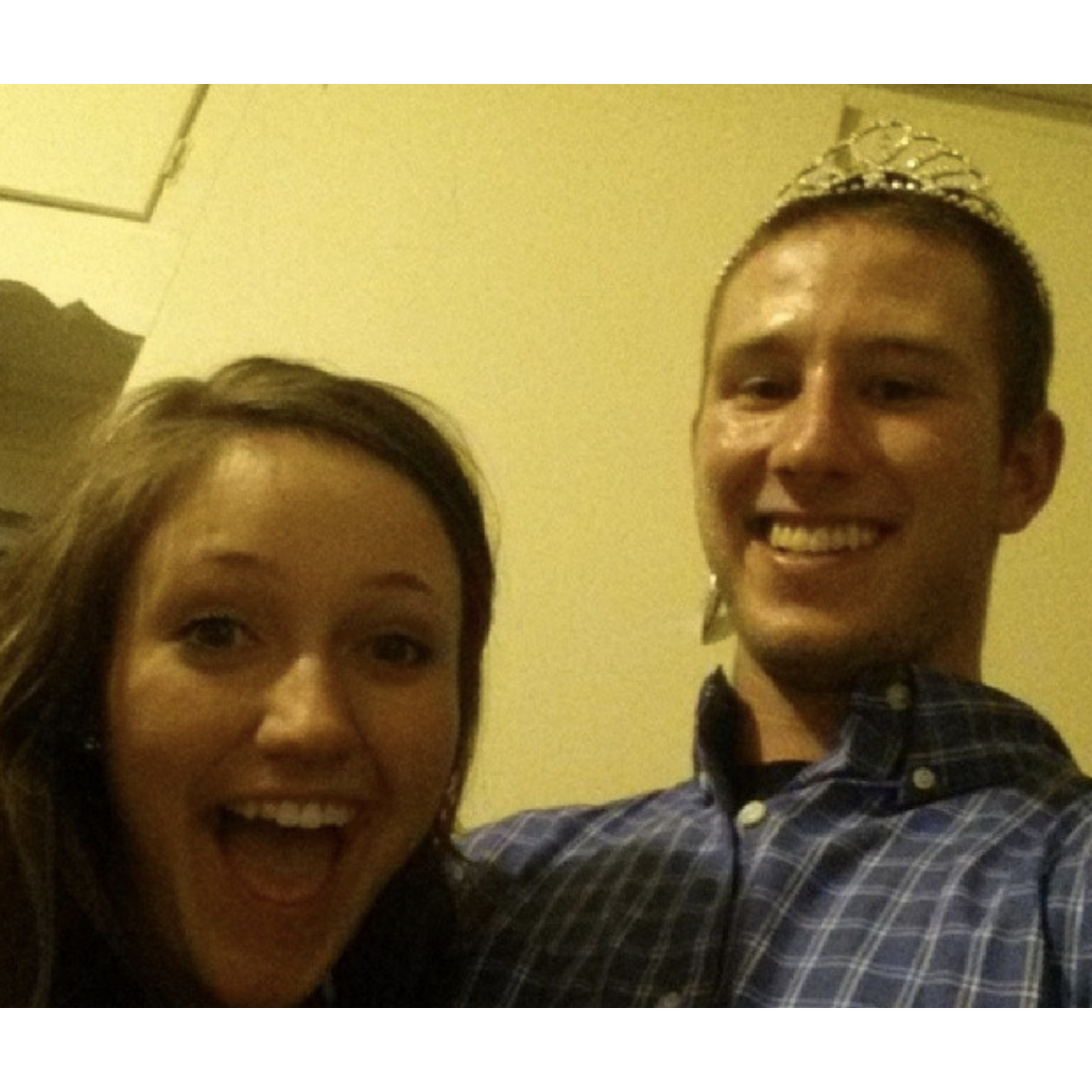 later in the evening of 4/12/2014... note who is wearing the tiara