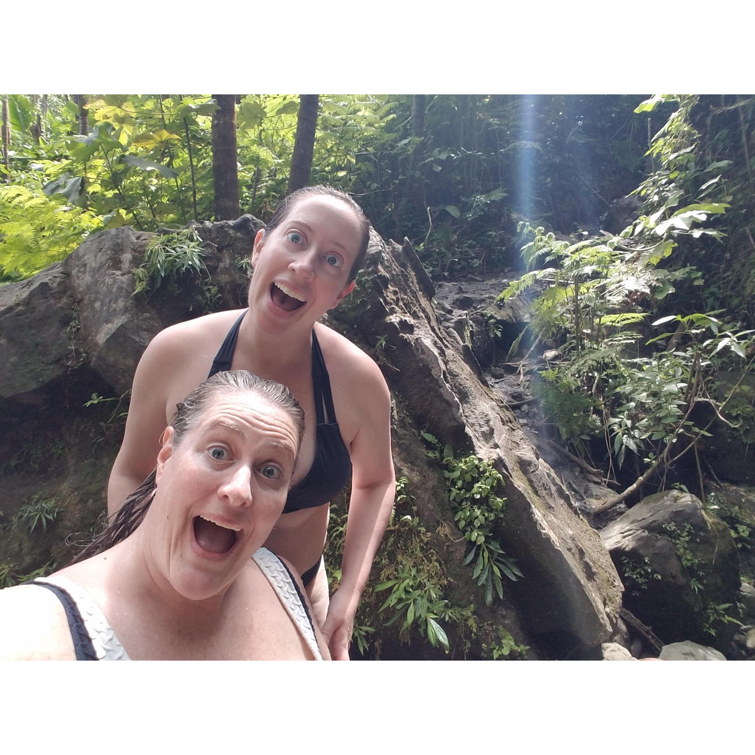 HIIIIIII FROM A WATERFALL!