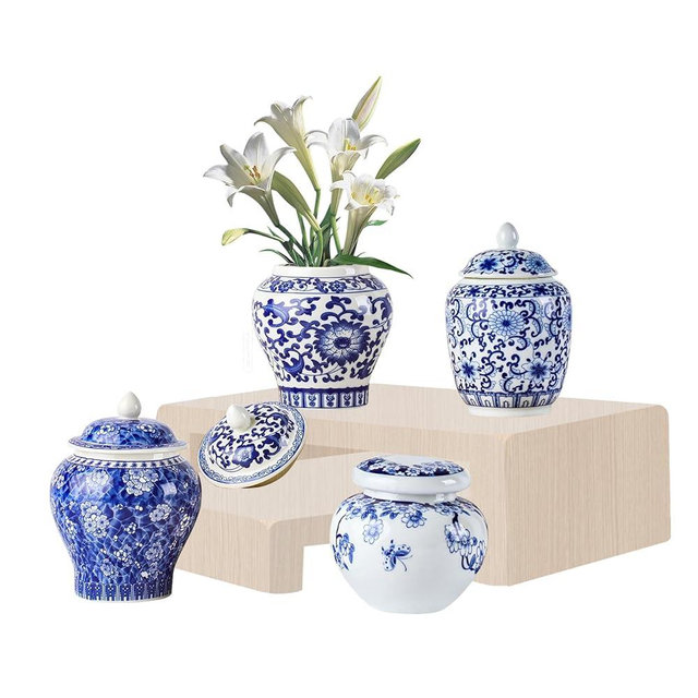 RMERVE Set of 4 Small Blue and White Vintage Vase Porcelain Ginger Jars Mini Chinoiserie Vase for Home Bedroom Table Accent Shelf Tabletop Decor
