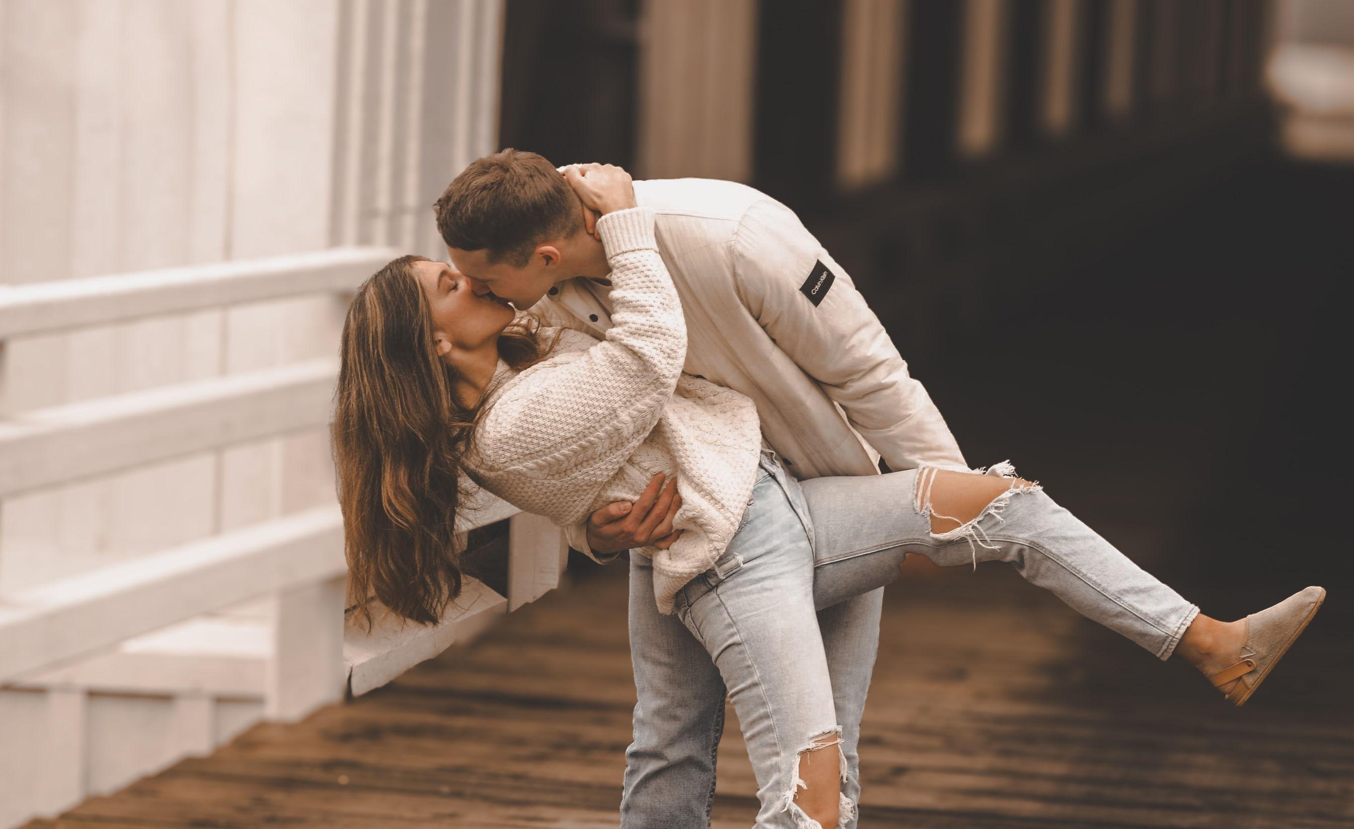 The Wedding Website of Donika Johnson and Elijah Gesh
