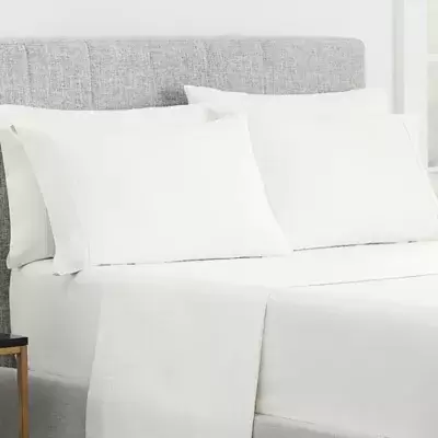 Claritin® Allergen Barrier 300-Thread-Count Standard/Queen Pillowcase in White (Set of 2)