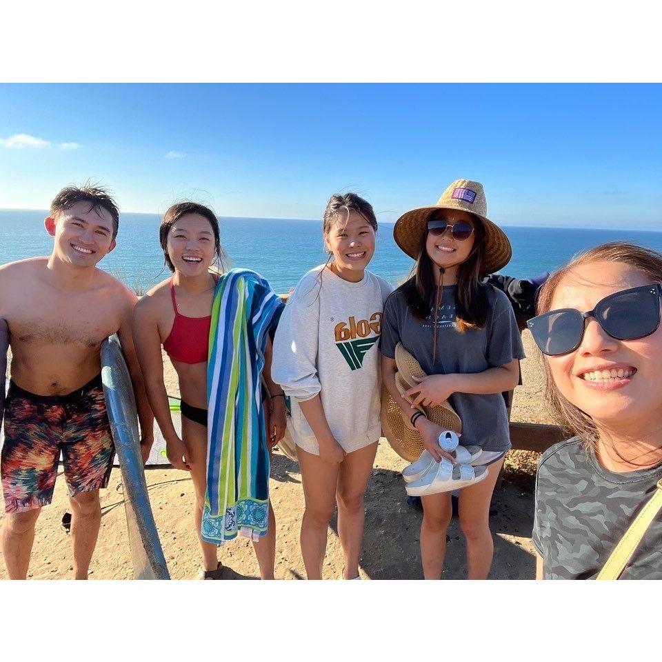 Beach day w/ auntie Helen, Kiana, and Yehjee!