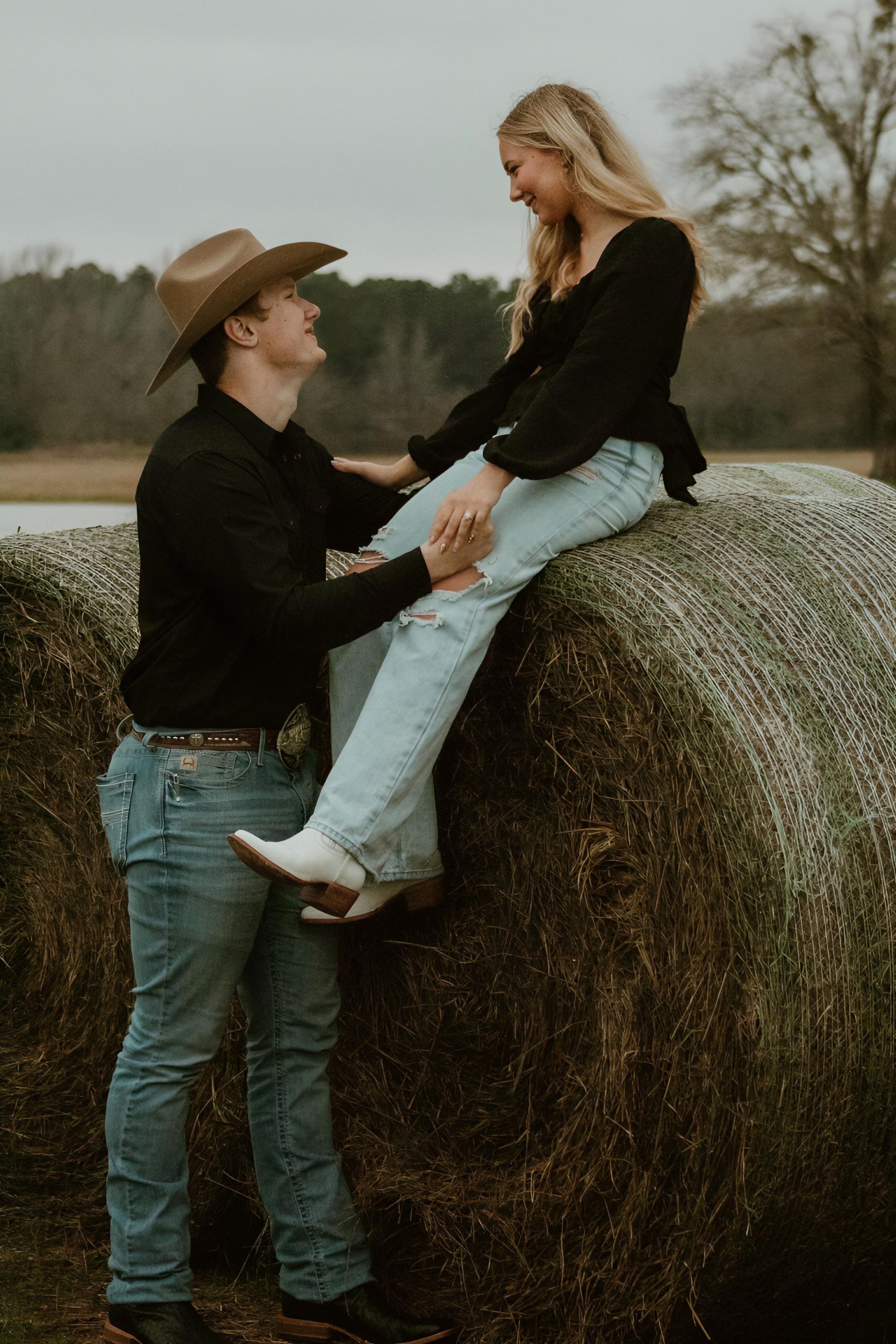 The Wedding Website of Caley Moore and Cash Smith