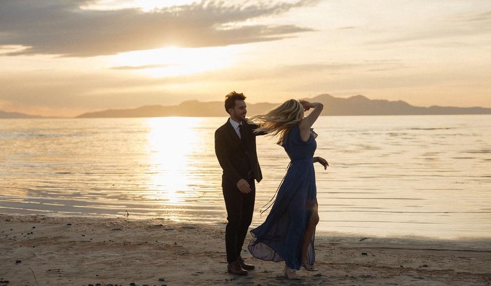 The Wedding Website of Mia Menlove and Josh Cady