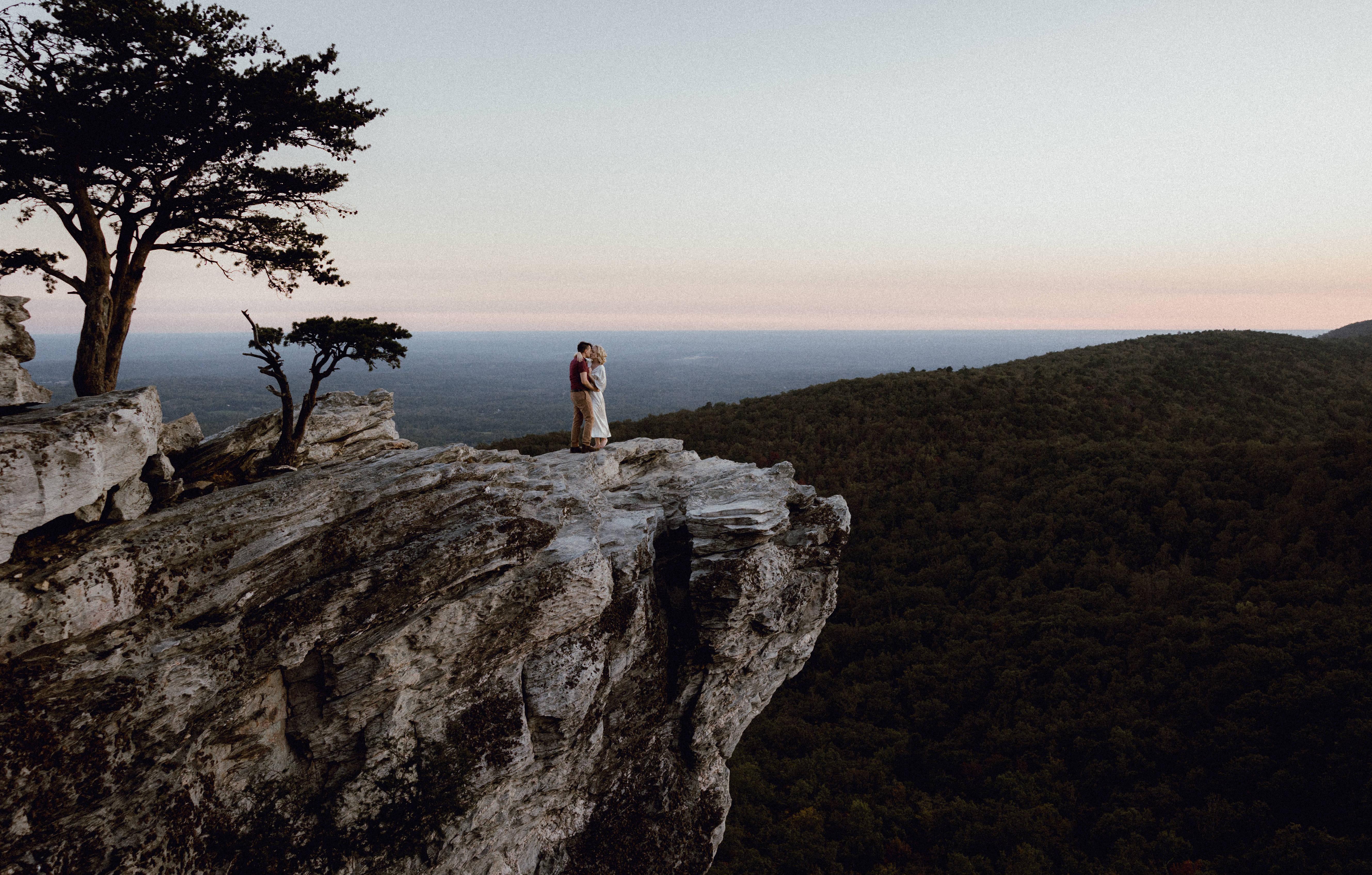 The Wedding Website of Alexia Della Valle and Chase Bahorich
