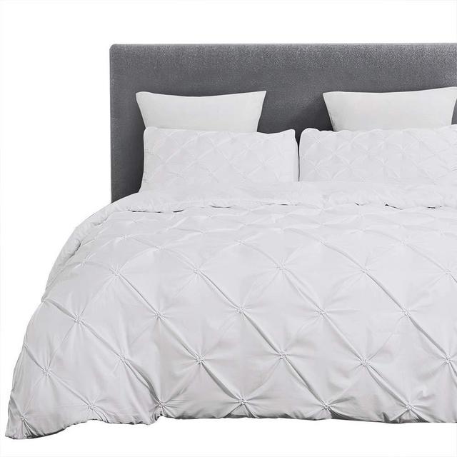 Vaulia Soft Microfiber Duvet Cover Sets, White Pintuck Pinch Pleat Pattern, Queen Size 3-Piece Set (1 Duvet Cover, 2 Pillow Shams)