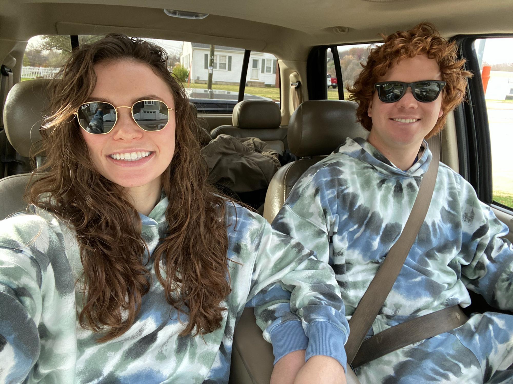 November 24, 2020: Matching travel threads. -Decherd, TN