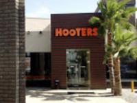 Hooters