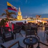 ROOFTOPS & NIGHTLIFE