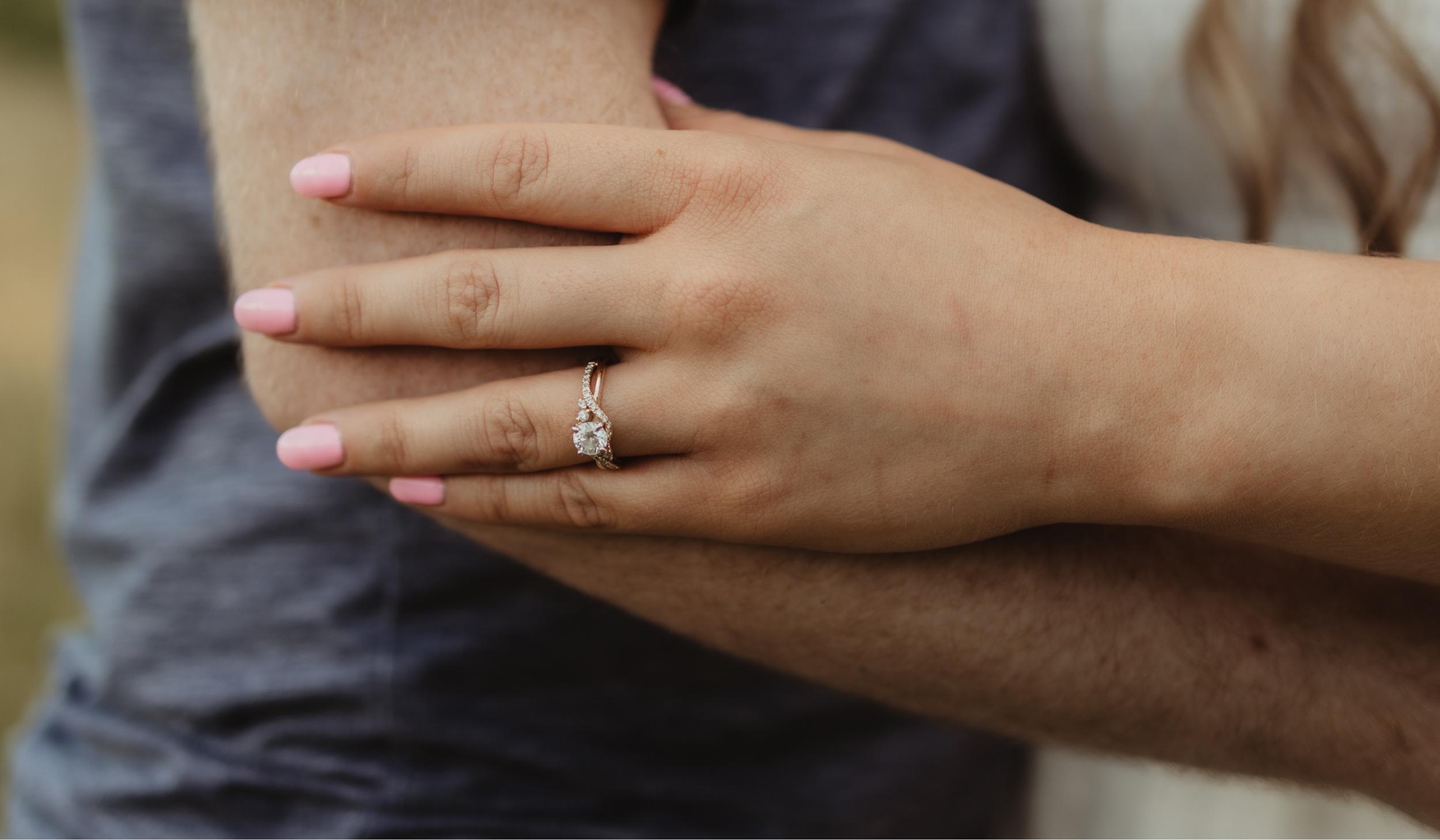The Wedding Website of Kaitlyne Holcomb and Cody Spearin