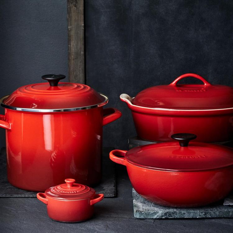 Le Creuset, 5-Piece Mini Round Cocotte & Cookbook Set | Zola