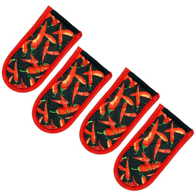 Evoio Hot Handle Covers, Cast Iron Skillet Handle Covers, Pot Pan Handle Covers, Heat Resistant Pot Pan Skillet Handle Holder Sleeves Mitt for Kitchen, BBQ and Baking Cookware (4-Pack Red Peppers)