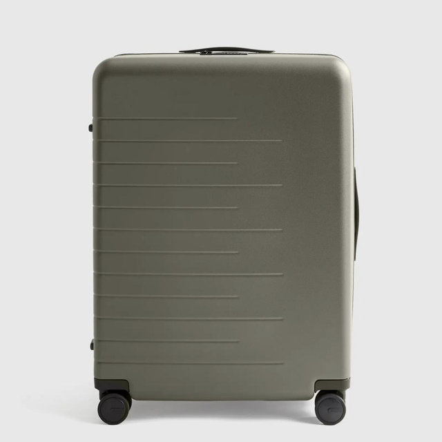 Medium Check-In Suitcase - Olive