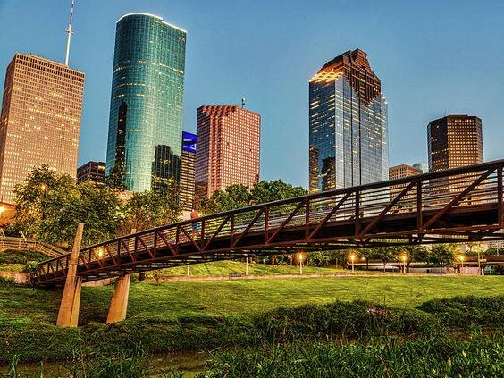 The Wedding Website of Victoria Oliver and Jared Terrell