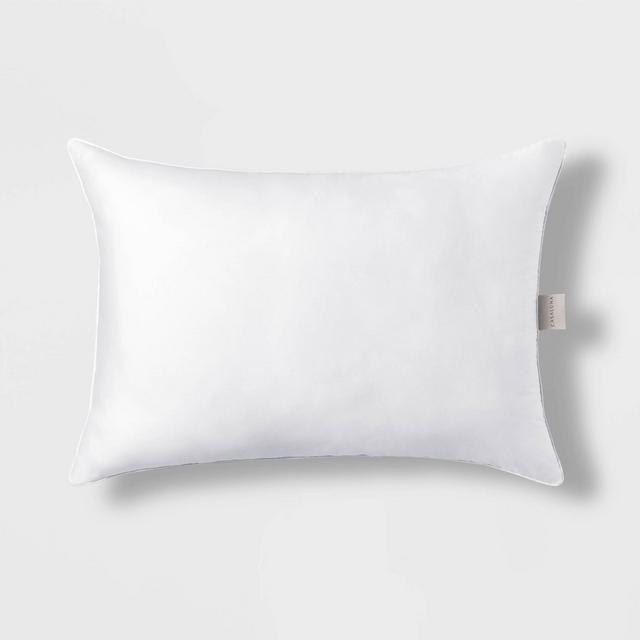 Standard/Queen Firm Down Alternative Pillow - Casaluna™