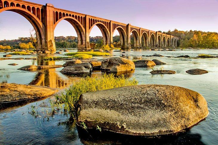 The Wedding Website of Phoebe Hankins and Taylor Beckett