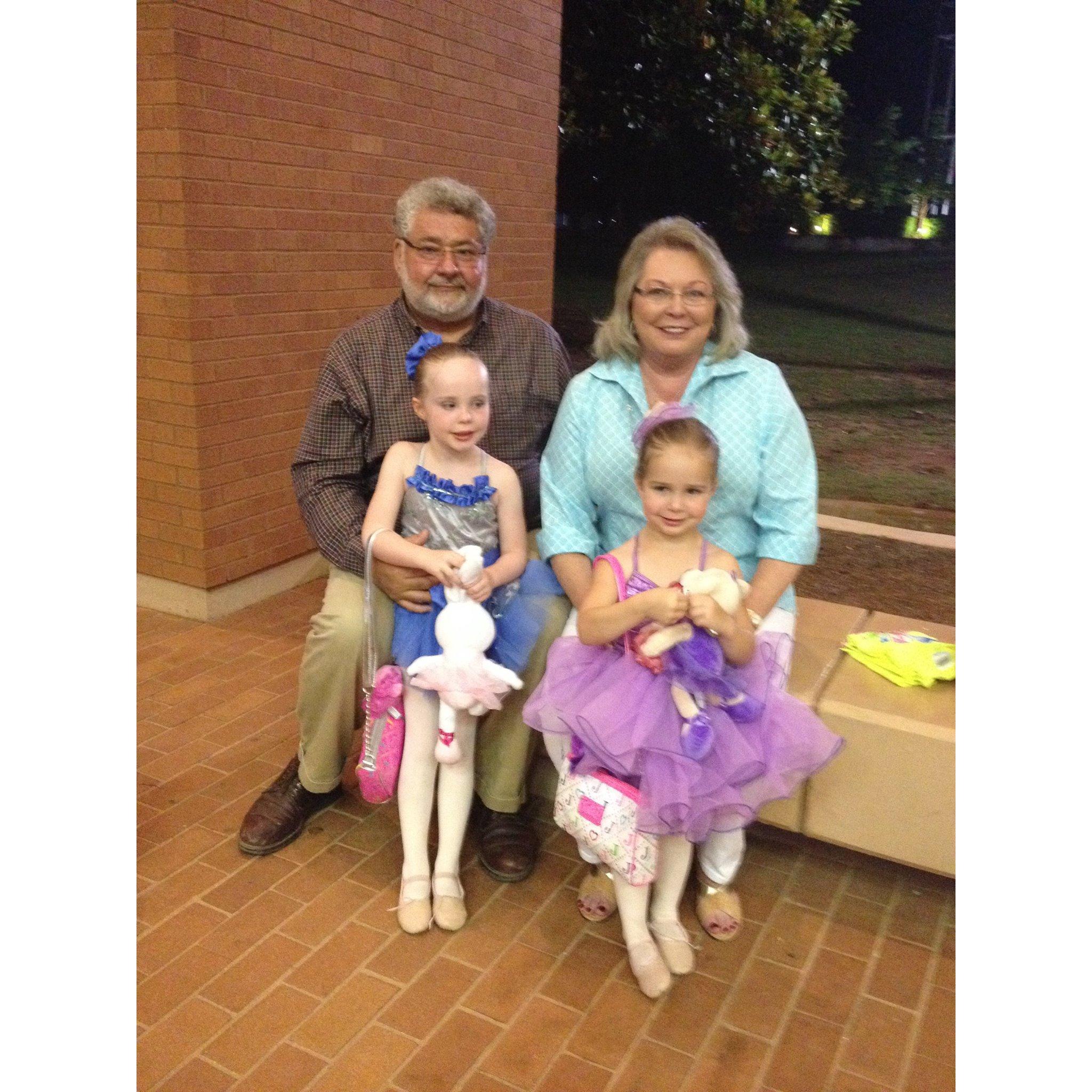 Mark & Joann, Kaitlyn & Ashlyn Herbert
