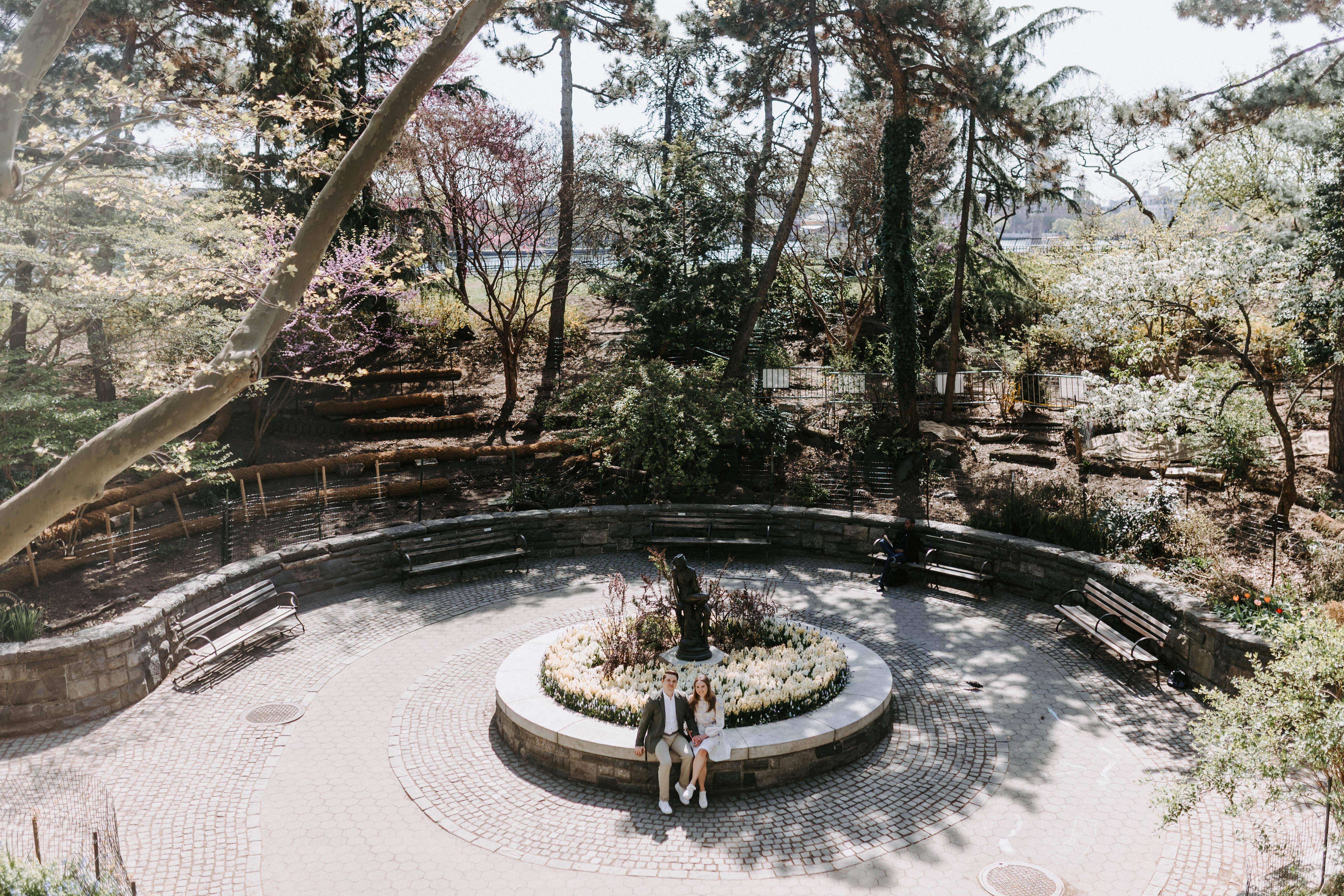 The Wedding Website of Mindy Mcgoughran and Ryan McGlynn