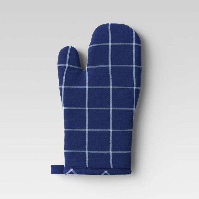 Yarn Dyed Woven Oven Mitt Blue - Room Essentials™