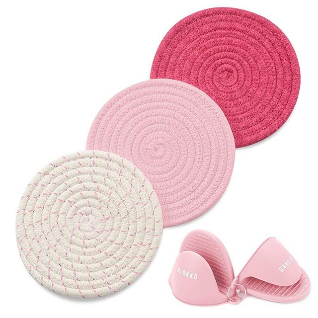 BLOKKD Trivets for Hot Pots and Pans with Silicone Pot Holders (Set of 5). 100% Cotton Hot Pads and Oven Mitts Sets, Hot Pot Holders for Kitchen, Cute Coasters for Farmhouse Decor