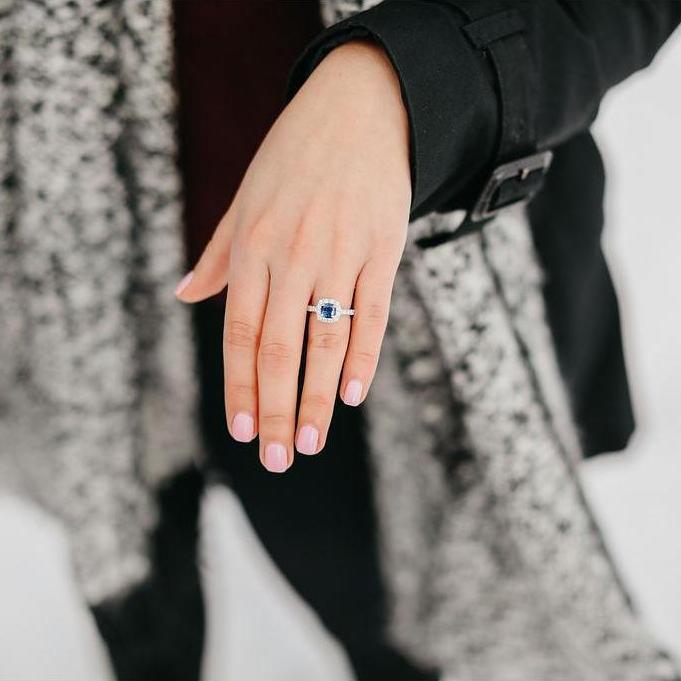 At the center of Tori's engagement ring, is a sapphire stone. This gemstone was chosen by Tori because Tori, her Nana, and Grammy all have birthdays in September.