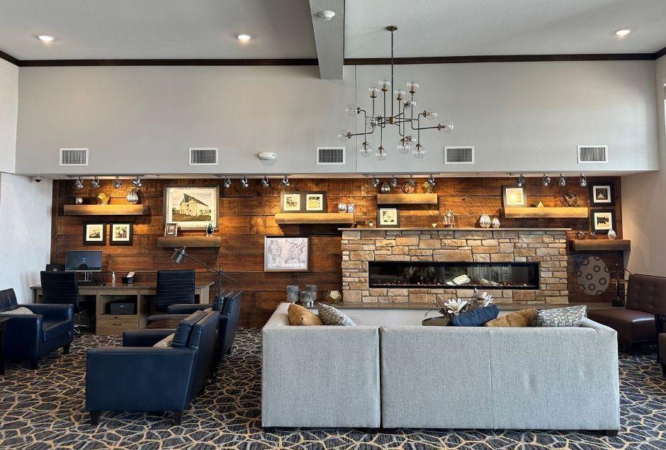 The Wedding Website of Katelyn Mann and Luke Schilmoeller