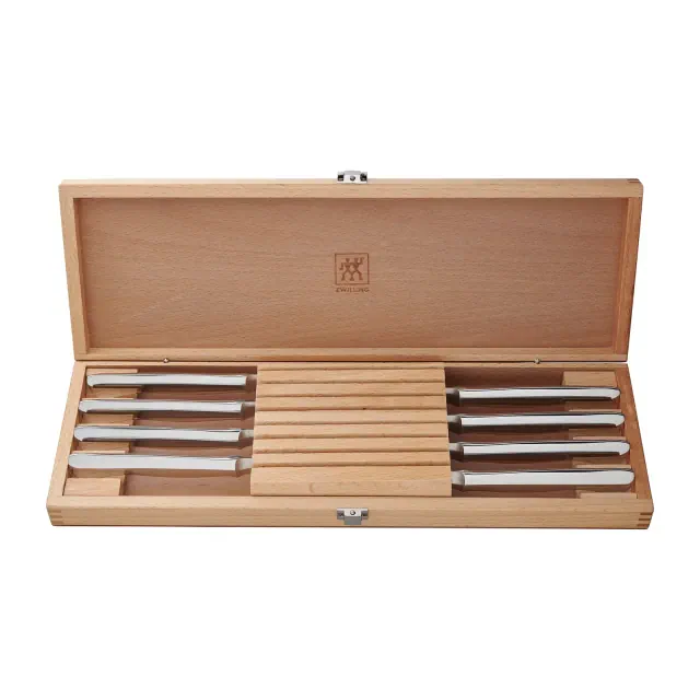 ZWILLING 8-pc 4.5" Stainless Steel Steak Knife Set with 16.5" x 6" Case