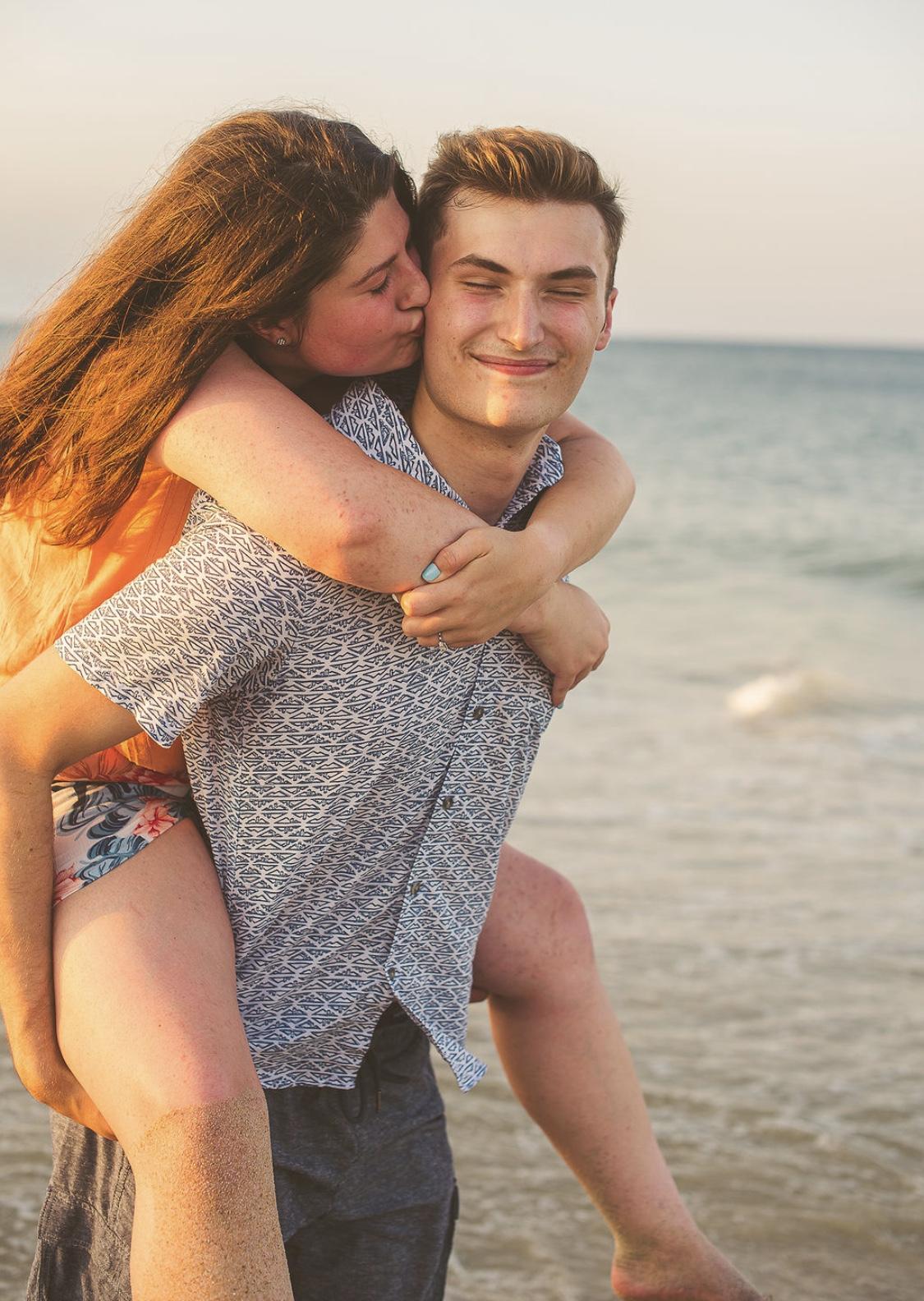 The Wedding Website of Emma Bone and Thomas Bush