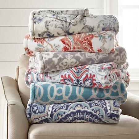 Member's Mark Lounge Throw (Assorted Colors)