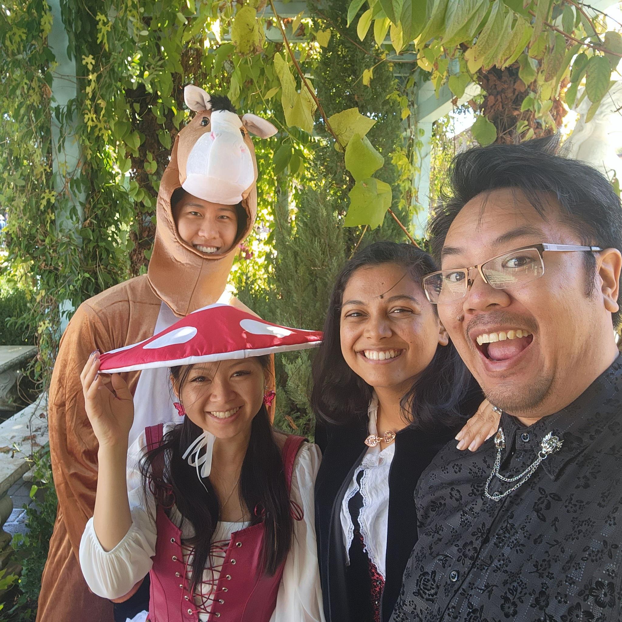 Renfaire with the cuzzos