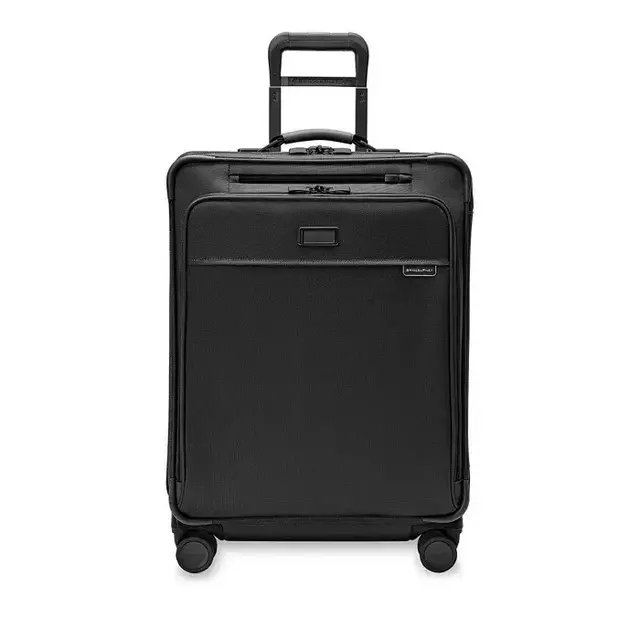 Briggs & Riley Baseline Medium Expandable Spinner Suitcase