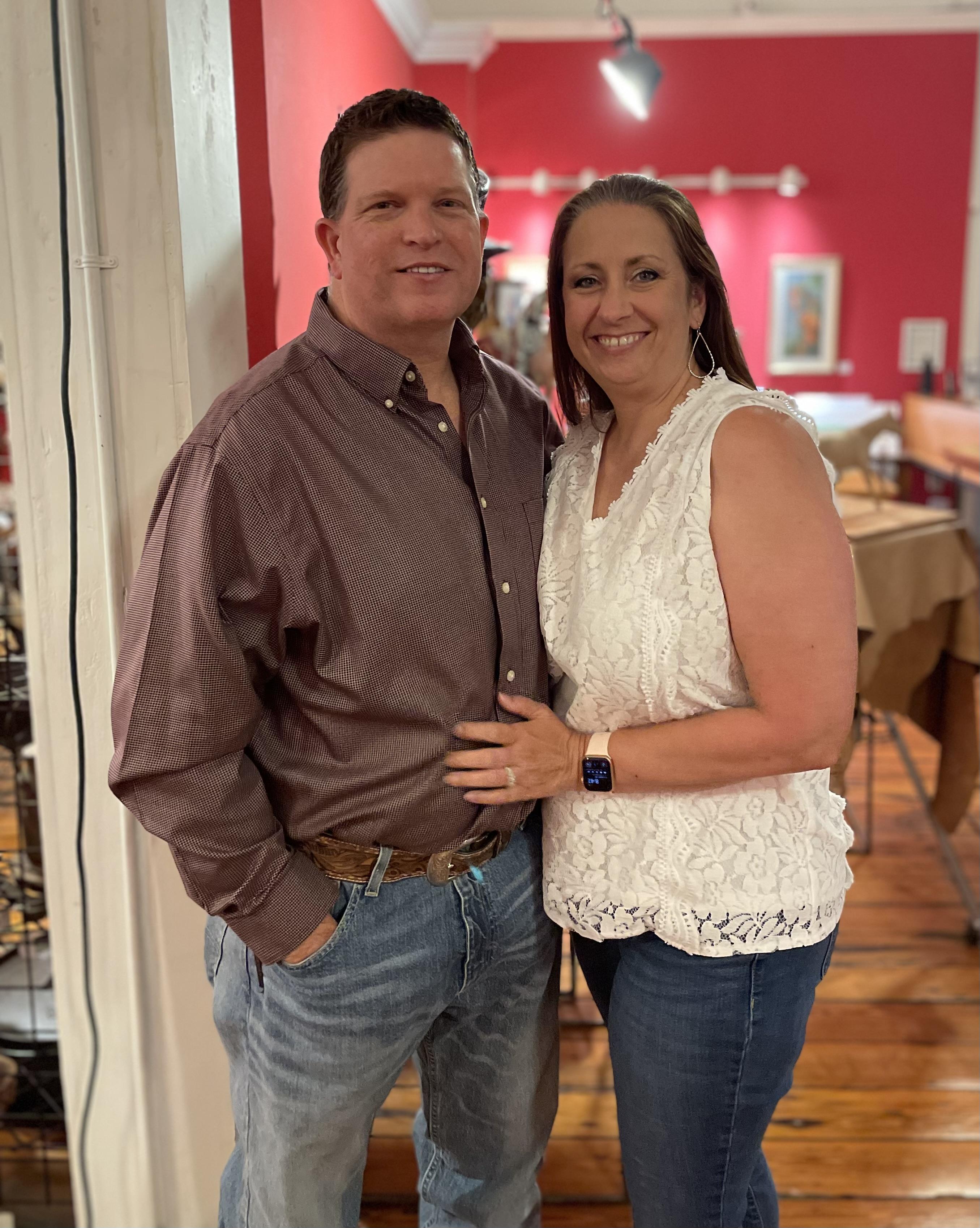 The Wedding Website of Jennifer Lundquist and Russell Raye