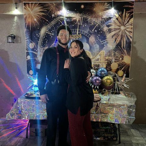 NEW YEARS EVE '23. Last year celebrating New Years Eve as bf/gf
