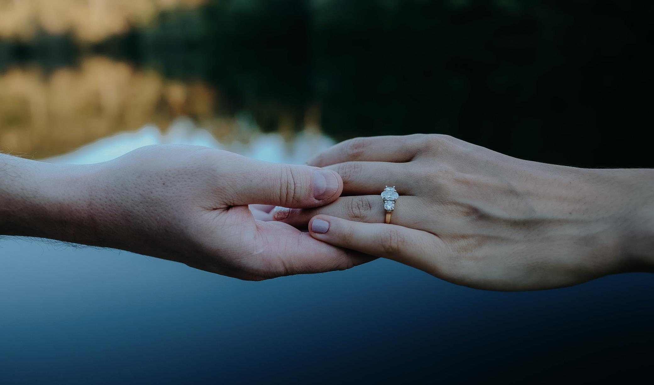 The Wedding Website of Amanda Fernandez and Harrison Daves