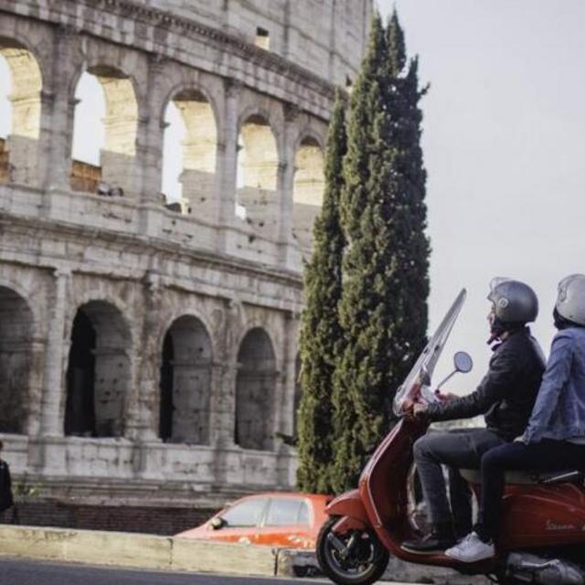 Vespa Tour of Rome