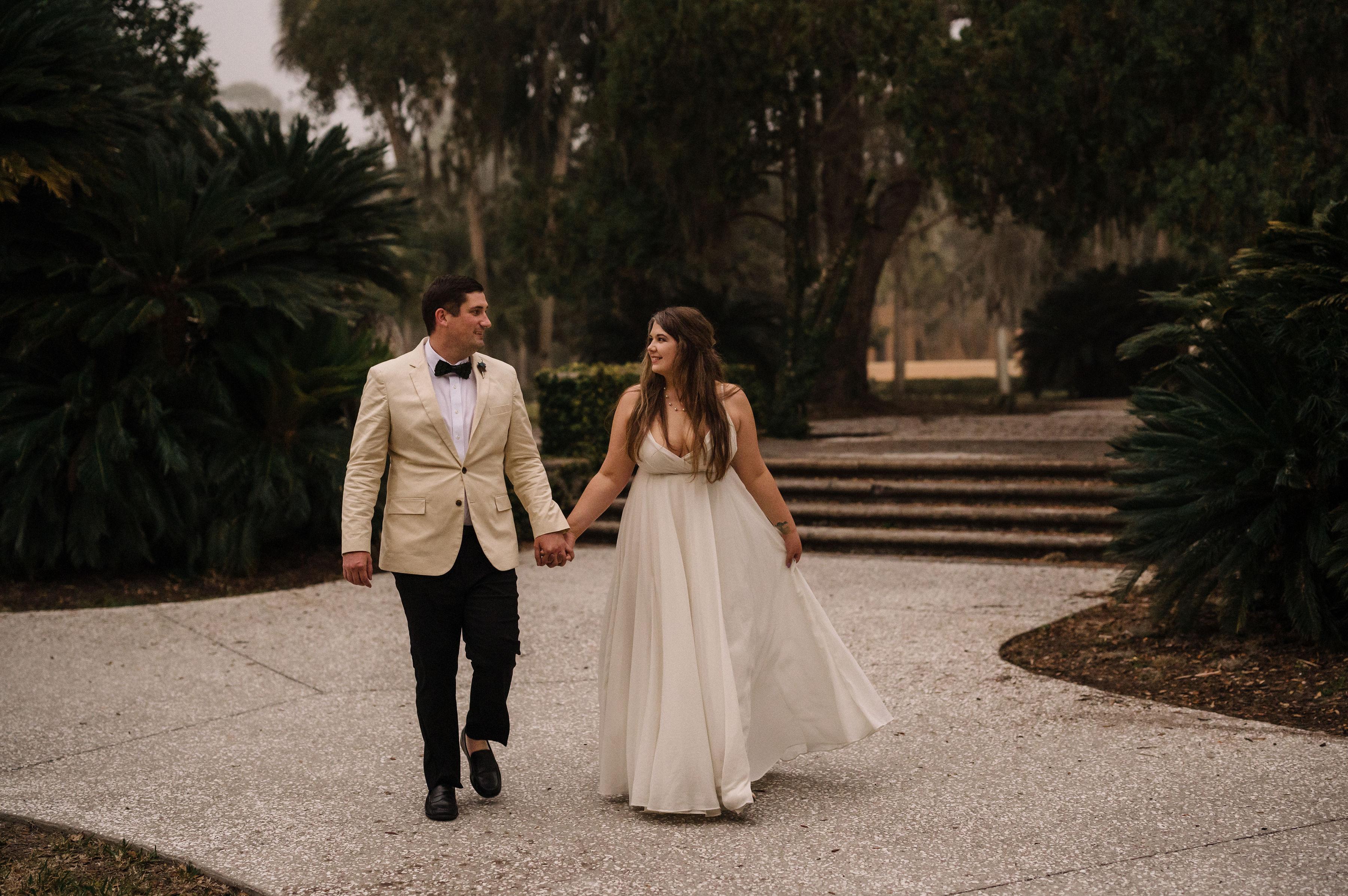 The Wedding Website of Sydney Bridgeman and Taton Thompson
