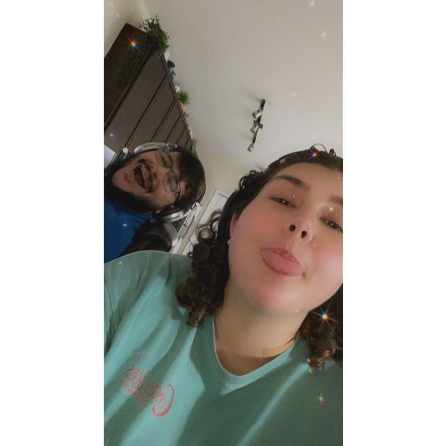 Gamer couple, 2022