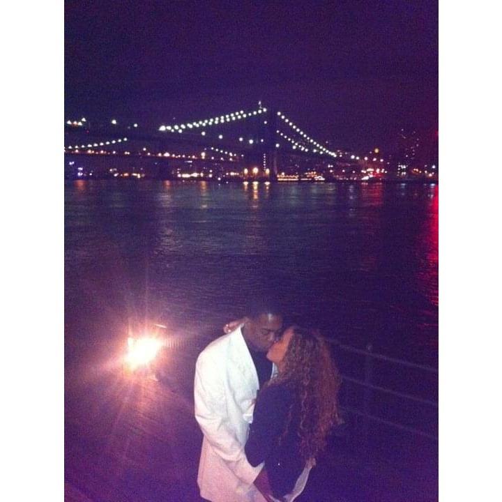 And a first kiss in front of the Brooklyn Bridge....