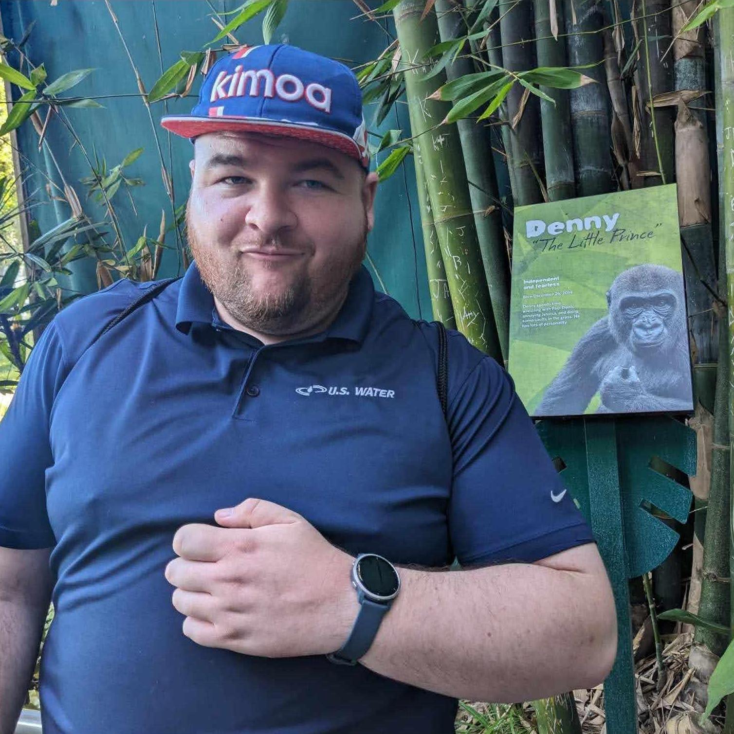 Denny, the gorilla who likes to annoy Jessica: San Diego, CA