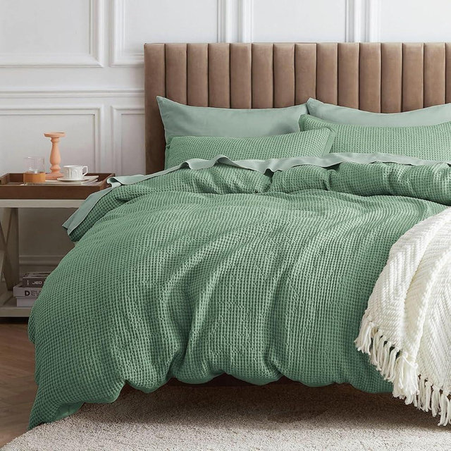Bedsure Waffle Comforter Set King, Green Soft Cotton Bedding, Waffle Weave Bed Set, 3 Pieces, 1 Comforter (104"x90") and 2 Pillow Shams, Premium Cotton Cover with Polyester Fill for All Seasons