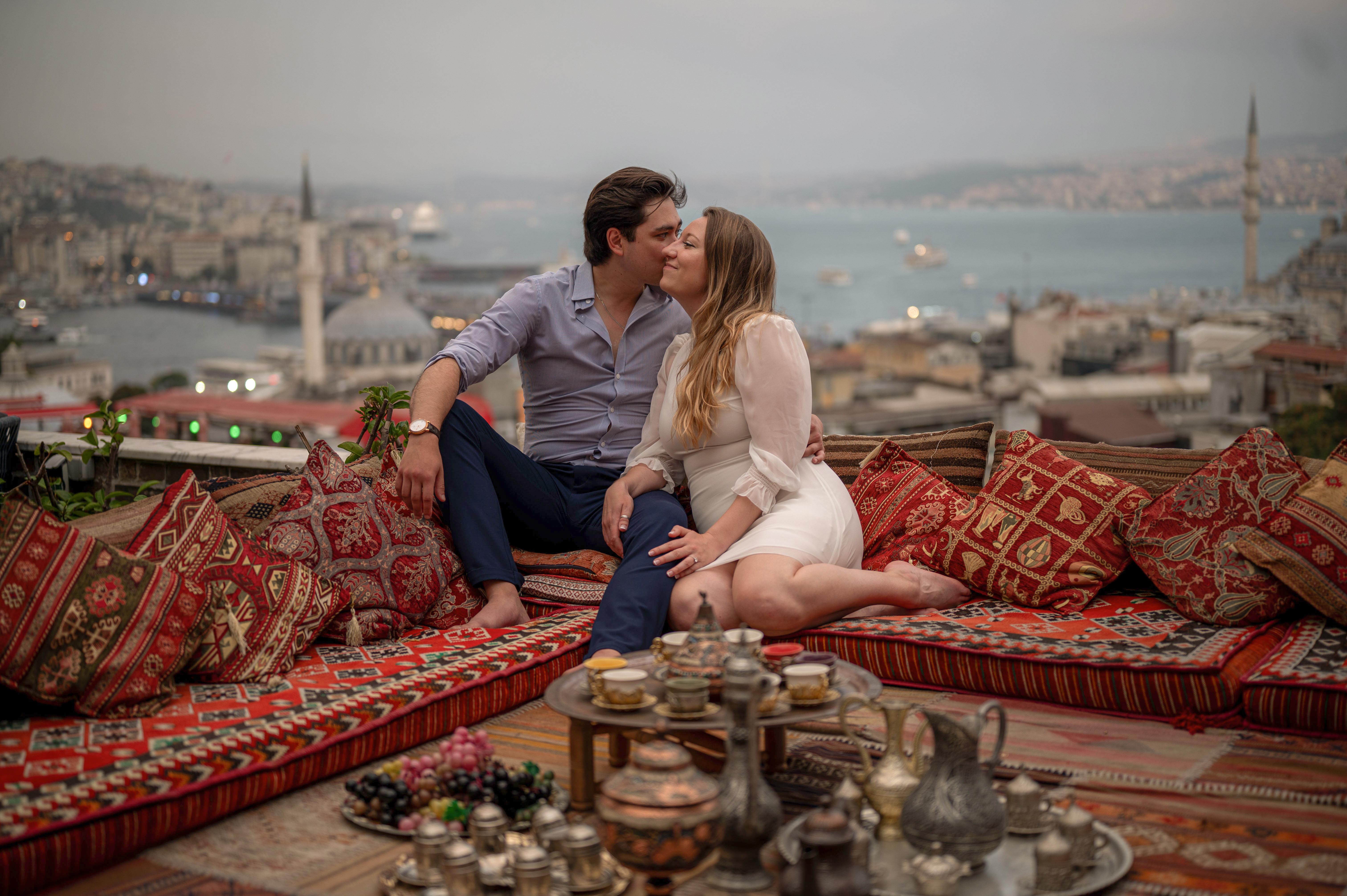 The Wedding Website of Emma Heiken and John Hare