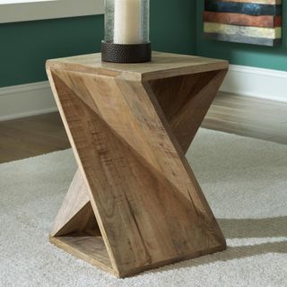 Zalemont Accent Table
