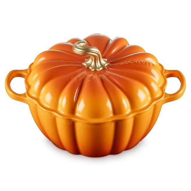 Le Creuset Enameled Cast Iron Figural Pumpkin Cocotte, 4 qt., Persimmon with Gold Figural Knob